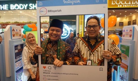 BRIsyariah meluncurkan BRISPay bersamaan dengan pembukaan iB Vaganza Palembang di Palembang Icon Mall