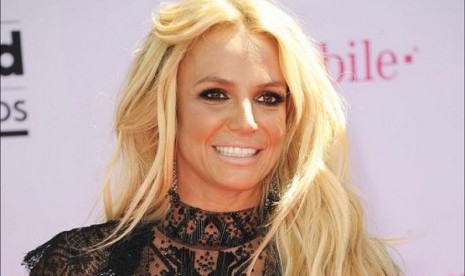 Britney Spears Dimata-matai dengan Spyware Israel