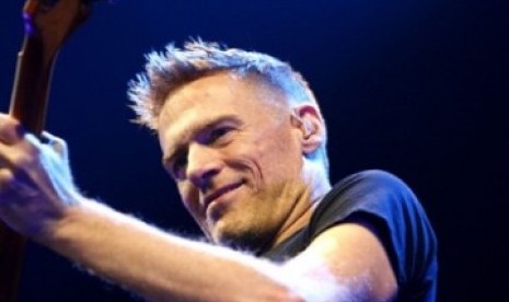 Bryan Adams