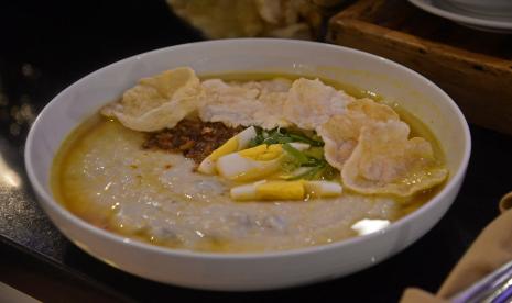 Bubur Kuning Pekojan jadi menu andalan saat berbuka puasa di Mercure Jakarta Batavia