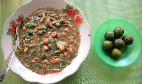 Bubur pedas.