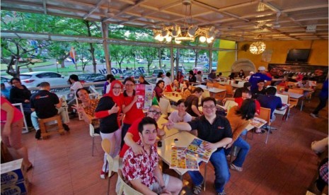 Bukber PiCA di restoran burger.