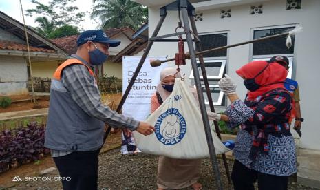 Bulan Vitamin A yang biasa digelar setiap Februari dan Agustus kembali dilaksanakan pada tahun 2021. Oleh karena itu, semua Posyandu bersiap menyambut kegiatan pemberian Vit-A ini dengan mengundang warga agar hadir di Posyandu. 