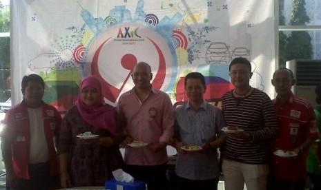 Bupati Bekasi hadiri Gathering AXIC.