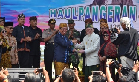 Bupati Eka Buka Haul Pangeran Sugih Ke-135