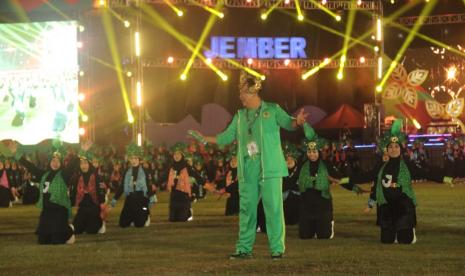 Bupati Jember Hendy Siswanto pada pembukaan Porprov di Jember, Jawa Timur.