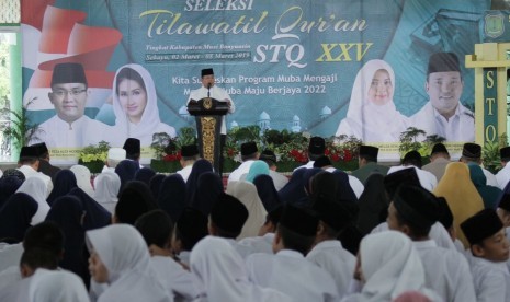 Bupati Kabupaten Musi Banyuasin (Muba) Dodi Reza Alex Senin (4/3) membuka Seleksi Tilawatil Quran (STQ).  STQ ke-XXV di Muba berlangsung di Masjid Jamik An Nur, Sekayu. STQ yang diikuti peserta dari 15 kecamatan di Muba