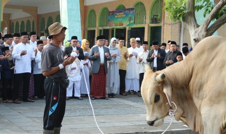 Berqurban atau bersedekah harus dilihat variabelnya tak bisa digeneralisasi. Ilustrasi qurban