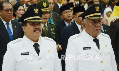 Bupati Pangandaran Jeje Wiradinata dan Wakil Bupati Pangandaran Adang Hadari