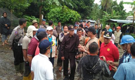 Bupati Tanah Datar Irdinansyah Tarmizi wafat pada Sabtu (19/9) malam WIB.