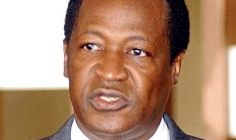 Burkina Faso's president finally steps down on Friday (31/10).