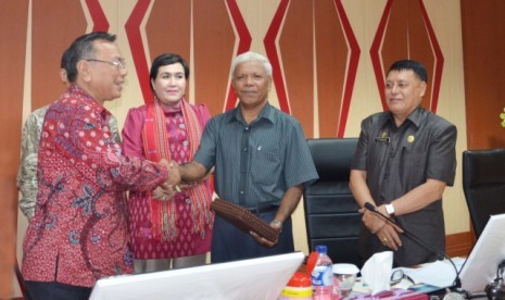 BURT DPR melakukan kunjungan kerja ke NTT.