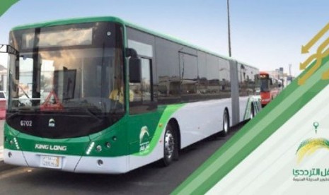 Bus layanan peziarah Masjid Nabawi.