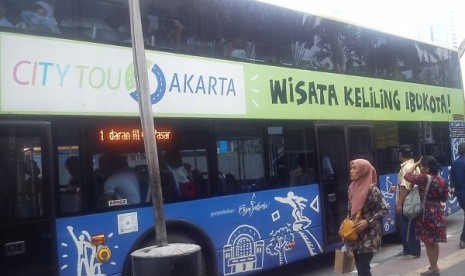 Bus Mpok Siti atau City Tour Bus