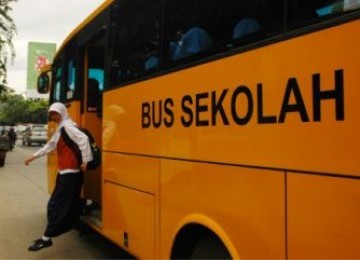 Bus Sekolah