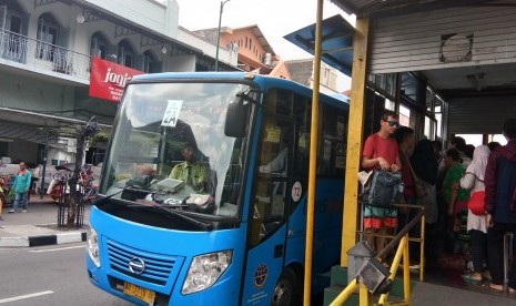 Bus TransJogja.