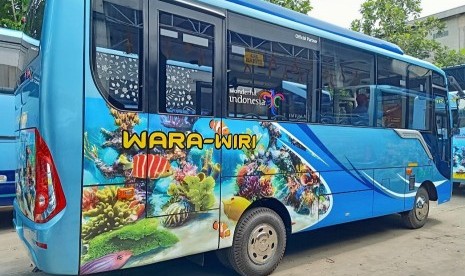 Bus Wara Wiri