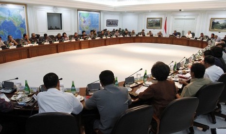 Cabinet meeting at presidential office in Jakarta (file photo)  