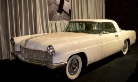 Cadillac Elvis Presley 