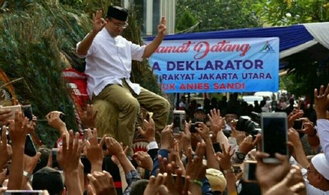 Cagub DKI Jakarta, Anies Baswedan mendapatkan dukungan dari 150 ormas di Jakarta Utara.