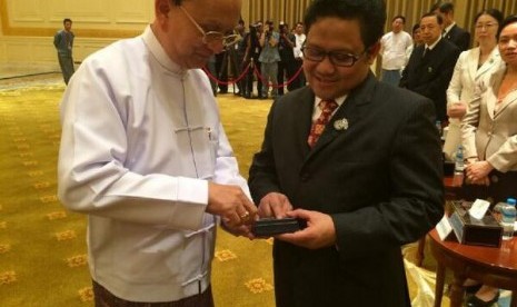 Cak Imin bersama Presiden Myanmar