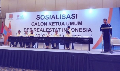 Caketum DPP REI Totok Lusida di hadapan ratusan anggota REI pada acara Sosialiasi Calon Ketua Umum DPP REI periode 2019-2022 di Jakarta.