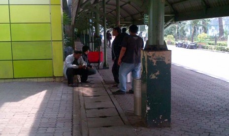 Calo tiket Stasiun Gambir