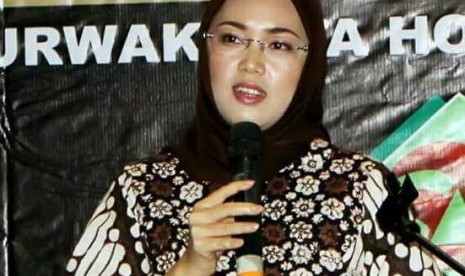 Calon Bupati Purwakarta, Anne Ratna Mustika