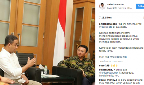 Calon Gubernur DKI Jakarta, Anies Baswedan menemui Gubernur DKI Jakarta, Basuki 'Ahok' Tjahaja Purnama di Balai Kota, Jakarta, Kamis (20/4).