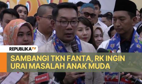 Calon Gubernur Jakarta Ridwan Kamil (RK) mengunjungi markas Tim Kampanye Nasional (TKN) Fanta Prabowo Gibran di kawasan Menteng Jakarta Pusat, Senin (2/9/2024).