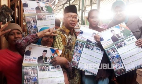 Calon Gubernur NTB Zulkieflimansyah menyambangi pedagang di Pasar Plampang, Kabupaten Sumbawa pada Rabu (28/2) pagi.