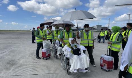 Calon jamaah haji asal NTB 2023 saat di Bandara Internasional Lombok.