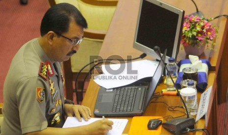  Calon Kapolri Komjen Pol Budi Gunawan mengikuti uji kelayakan dan kepatutan calon Kapolri di Komisi III, DPR RI, Jakarta, Rabu (14/1). (Republika/Agung Supriyanto)