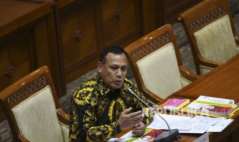 Calon pimpinan Komisi Pemberantasan Korupsi (KPK) Firli Bahuri menjalani uji kepatutan dan kelayakan di ruang rapat Komisi III DPR, Senayan, Jakarta, Kamis (12/9/2019).