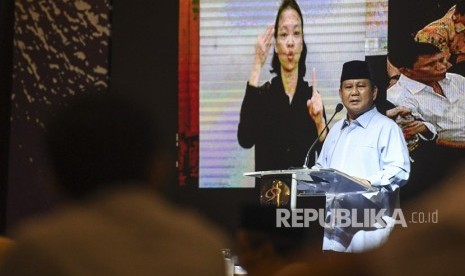 Calon Presiden nomor urut 02 Prabowo Subianto berpidato saat menghadiri peringatan Hari Disabilitas Internasional di Jakarta, Rabu (5/12/2018). 