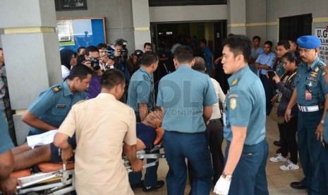 Some victims of ammunition depot blast arrive at Mintoharjo Naval Hospital in Jakarta, on Wednesday.