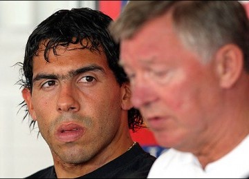 Carlos Teves dan Sir Alex Ferguson