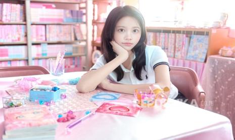 Carmen Hearts2Hearts Pidato Pakai Bahasa Indonesia Saat Terima Penghargaan Popularity Award di KWDA