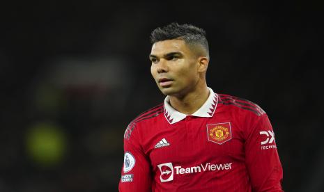  Casemiro Manchester United mencetak dua gol saat menjami Reading di putaran kelima PIala FA di Old Trafford, Ahad (29/1/2023) 