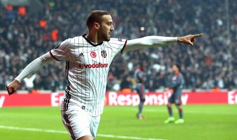 Cenk Tosun.