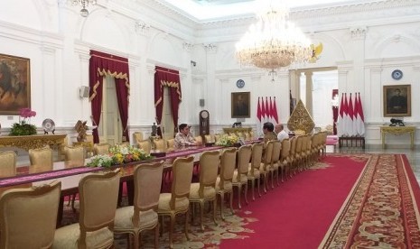 CEO Bukalapak Achmad Zaky menghadap Presiden Jokowi, di Istana Negara, Sabtu (16/2).