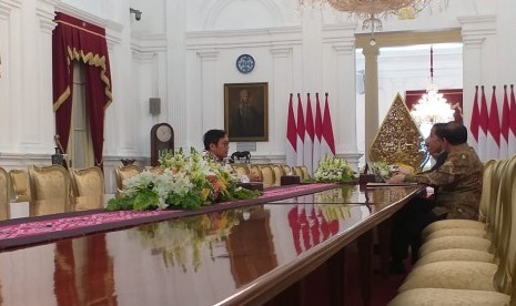 CEO Bukalapak Achmad Zaky menghadap Presiden Jokowi, Sabtu (16/2).