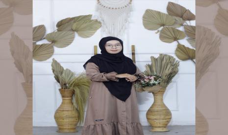 CEO Itemplate.id, Qisty Amalina Rusmana Putri