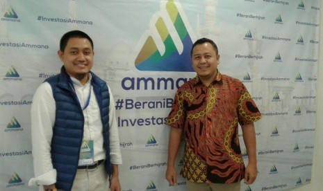 CEO PT Ammana Fintek Syariah, Lutfi Adhiansyah (kiri)