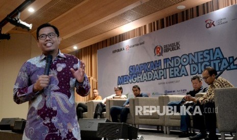 CEO Rumah Zakat Nur Efendi memberikan paparan pada acara 