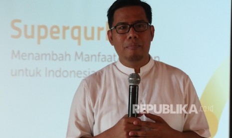 CEO Rumah Zakat Nur Efendi menyampaikan paparannya pada acara konferensi pers bertajuk Qurban untuk Memberdayakan Masyarakat di 1081 Desa Indonesia di Jakarta, Senin (31/7). 