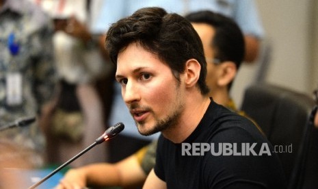  CEO Telegram Pavel Durov menggelar konferensi pers usai pertemuan di Kantor Kemenkominfo, Jakarta, Selasa (1/8).