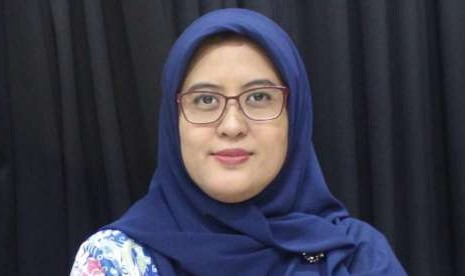 Hanny Nurlatifah, Direktur Eksekutif CHCS