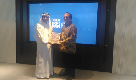 Chairman Indonesia Halal Lifestyle Center (IHLC) Sapta Nirwandar dalam acara Economy Investment Forum 2019 yang digelar di Dubai.