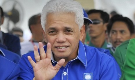 Chairman of National Mandate Party (PAN), Hatta Rajasa (file photo)